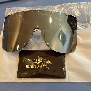 Minclss sunglasses wrap shields mirror gold stars gold arms